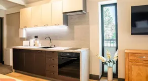 Livonia Central Apartments - Image 2