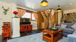SAUNTON SUNSHINE COTTAGE 3 Bedrooms - Image 2