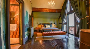 The Coach House - Image 2