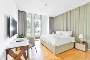 Elegant 2+1 BR with Fantastic Views of Ain Dubai - Image 2
