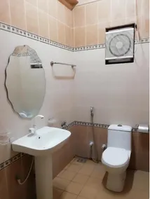 Sunshine Hotel - Image 3