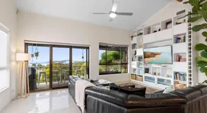 Valley View Home - Barrel Sauna, Woodfired Pizza Oven, Firepit, Kids Playset - Image 2