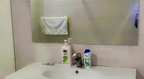 Comfy Inn Guest House - Image 2