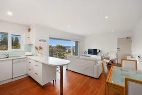 Royal Surf - Beach Front Paradise - Image 3