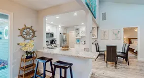 Updated home with great outdoor space - close to the beach - Image 3