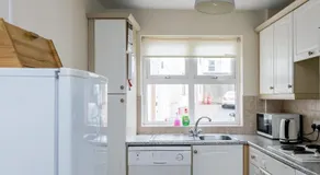 Ocean View - 2 Bedroom Townhouse - Image 3