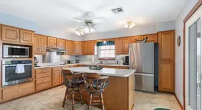 Bayou Manor - Image 4