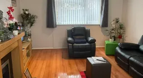 182 - Image 3