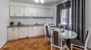 HOUSE OF SURPRISE - Image 4