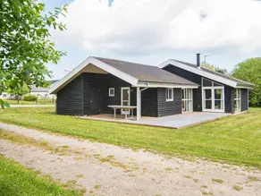 8 Personen Ferienhaus in Sydals - Image 1