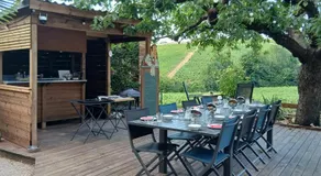 La Maison des Vignes - Convivialité détente et art de vivre au cœur du Beaujolais - Image 5
