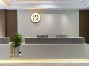 Manzhou Hotel - Image 4