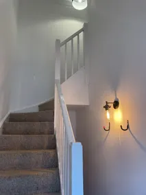 Modern The Mews Apartment - Image 4