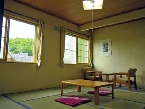 Onsen Hotel Tsutsujisou - Image 2