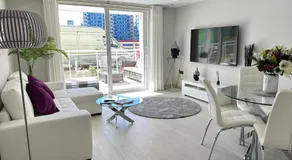 Marina Club - Luxury Apartment in Ocean Village - Image 2