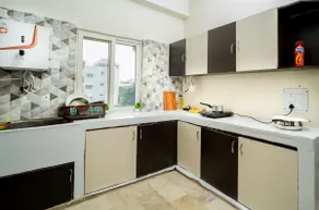 1BHK Apartment Near Nexus Mall – Movie Night, WiFi - Image 4