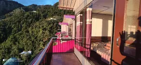 Sunrise resort - Image 3