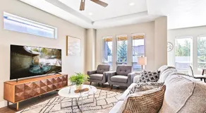 Elegant & Private 3BD 2BA Retreat near The Village at Meridian - Image 1