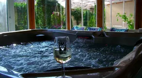 Agria Wellness Guesthouse - Image 3