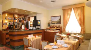 Hotel Argentina - Image 2