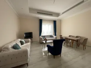 Nicely furnished 3 Bedroom Villa Apartment - Image 5