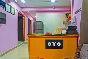 Hotel O Trinetra Inn - Image 4