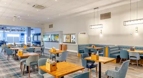 Apartment with Access to Pool Spa & Soft play - Image 4