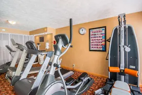 Suburban Extended Stay Hotel Fairmont - Image 5