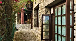 Renz Himalayan Retreat - Image 5
