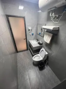 Jimmy Hotel - Image 4