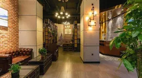 James Joyce Coffetel· Xianyang Renmin Road Central Square Store - Image 3