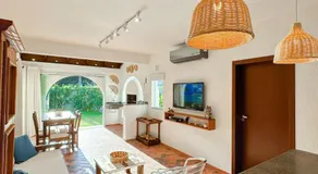Apto estilo casa em condomínio com piscina na beira da praia - Image 2