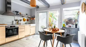 La Maison Rose - Image 3