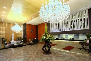 Venus Parkview Hotel - Image 3
