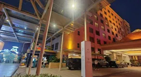 Royal Century Resort Suites At Bandar Sunway - Image 5