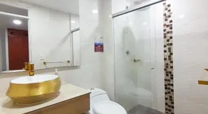 Precioso apartamento en Medellín con parqueadero gratis laure - Image 2