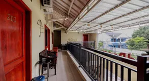 RedDoorz Syariah near UMS Solo - RSO Soeharso - Image 3