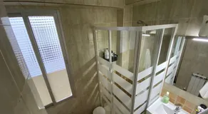 Habitación interior en Madrid - Image 5