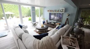 Villa Naomi - Luxury Design New Home - Image 2