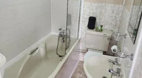 Spalite Hotel - Image 2