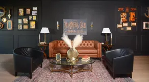 411 Mariners Club - Image 3