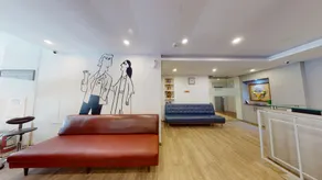 Hotel Singhs International - Image 2