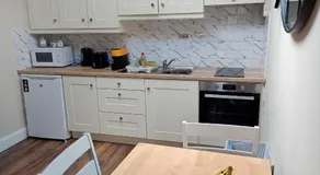 Matty's Pub - Apartment's - Image 3