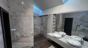 Apartmán s vírivkou v centre - Banská Bystrica - Image 2