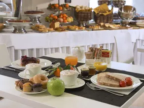 CDH Hotel Bologna - Image 4