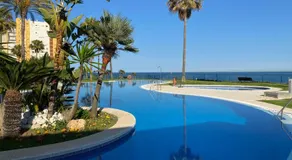 Mi Capricho P5, Apartment with Sea and Pool Views - Image 2