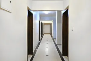 Hotel O Kohinoor Residency - Image 5