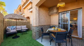 Chill out # NETFLIX # Playa a 8min # Familia # Apartamento - Image 2