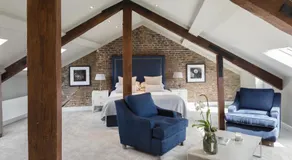 Giles Norman Gallery & Townhouse - Image 5