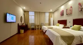 GreenTree Inn ShanDong Linxi Pingyi Mengyang Road Express Hotel - Image 2